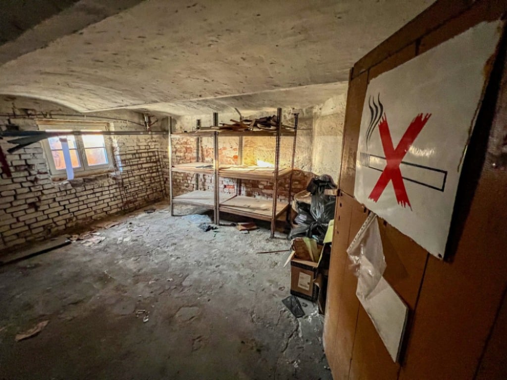 „Nie spełniają żadnych norm”. Legnickie schrony tylko z nazwy