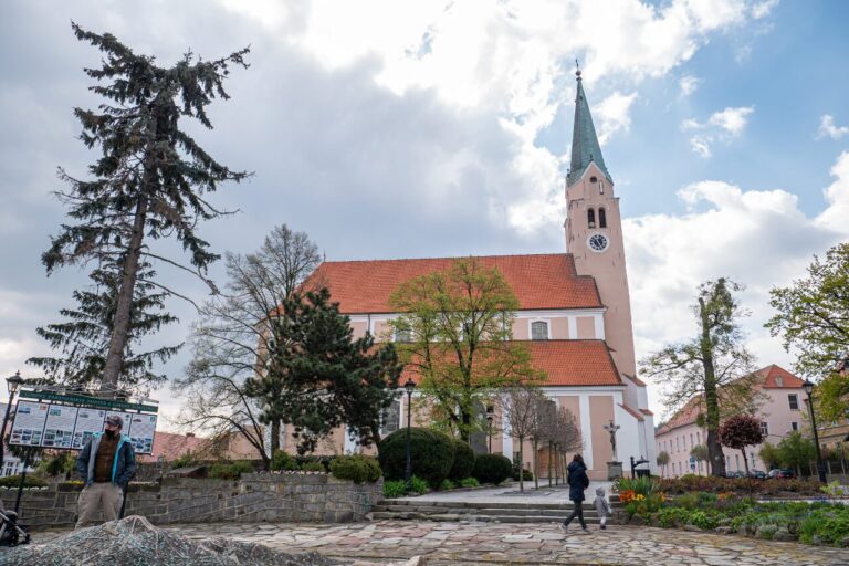 Dokumenty oficjalnie złożone. Sobótka na rozdrożu decyzji