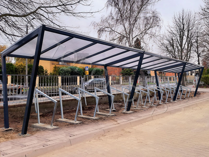 Wrocław zamienia wiaty śmietnikowe na zamykane parkingi rowerowe