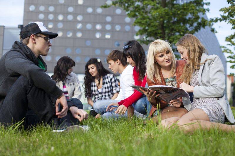 Wrocław wygrywa z Warszawą i Krakowem. Zagraniczni studenci coraz chętniej wybierają stolicę Dolnego Śląska